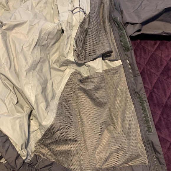 Grey HyVent Jacket - Picture 5 of 10